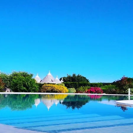 Trulli Isago Bed & Breakfast Locorotondo