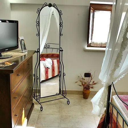 Bed & Breakfast Trulli Isago