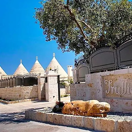 Trulli Isago Bed & Breakfast Locorotondo