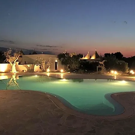 Trulli Isago 4*