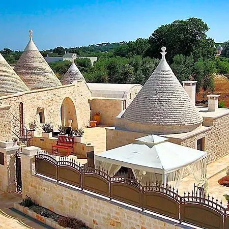 Trulli Isago Locorotondo